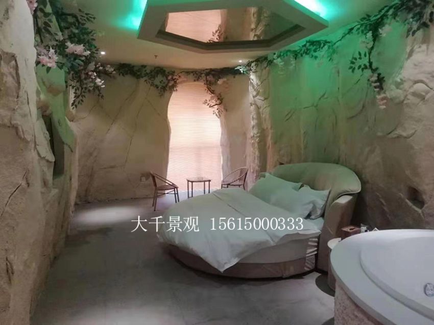 點(diǎn)擊查看詳細(xì)信息<br>標(biāo)題：綠植墻 閱讀次數(shù)：1378